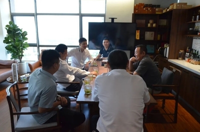 呂煥志會長走訪考察嘉善徽商企業 助力餐飲企業管理升級